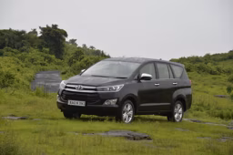 Toyota Innova Crysta